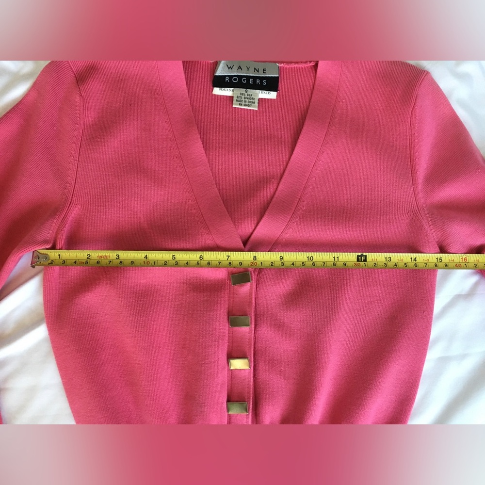 Vintage Wayne Rogers gorg pink silk sweater with real fox fur removable collar. - Picture 10 of 16